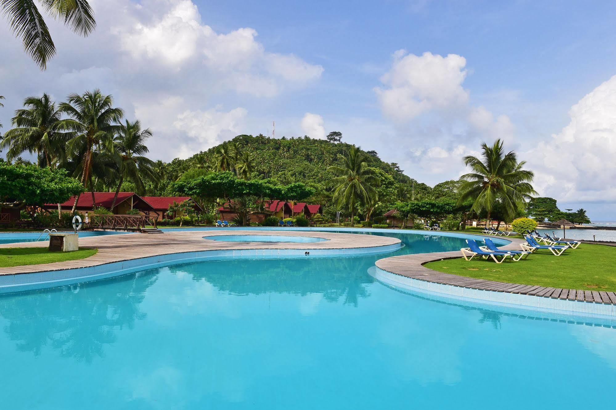 ホテル Pestana Equador ロラス島 エクステリア 写真